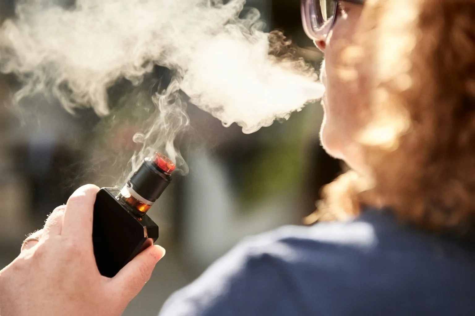 Arrêt du tabac : pourquoi la cigarette électronique surpasse les patchs